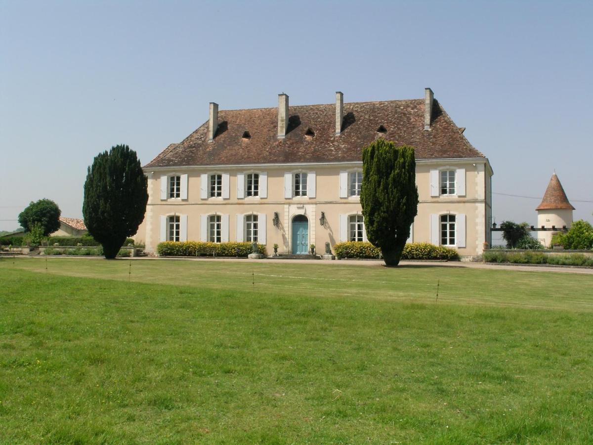 Chateau Du Bourbet Cherval Екстериор снимка