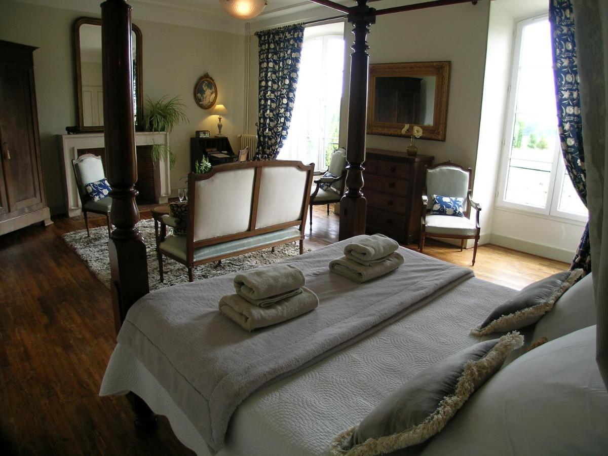 Chateau Du Bourbet Cherval Екстериор снимка