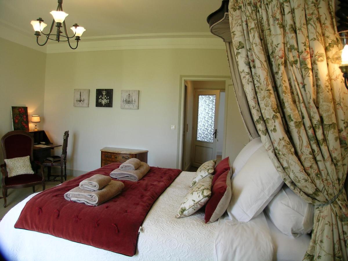 Chateau Du Bourbet Cherval Екстериор снимка